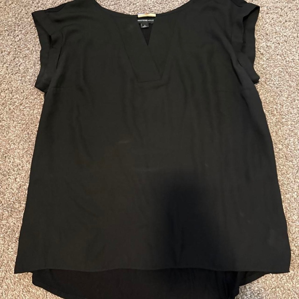 Fortune + Ivy Black V-Neck Blouse with Metallic Detail Size L